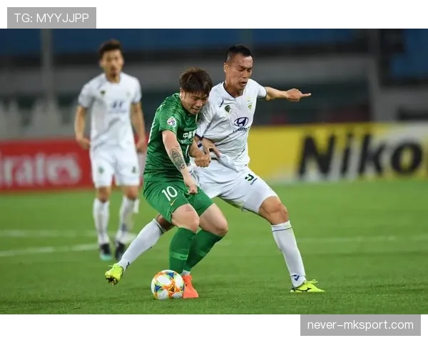 全北现代汽车足球俱乐部近期比赛状态，防守组织提升并在关键环节呈现稳定趋势