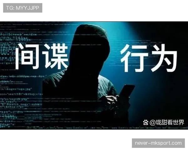 谌利军队里水兵模样,脱了甲竟然是个完全不同的人? 谌利军队里水兵模样,脱了甲竟然是个完全不同的人?
